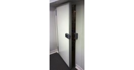 Porte pivotante isotherme positive